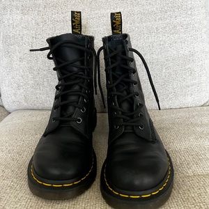Dr. Martens Women’s 1460 Boots Size 8